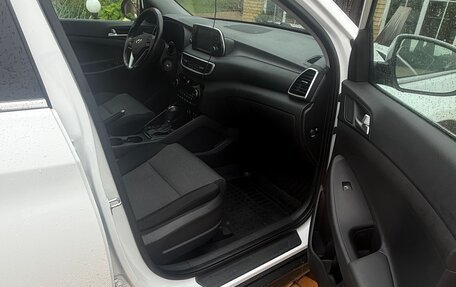 Hyundai Tucson III, 2019 год, 2 200 000 рублей, 14 фотография