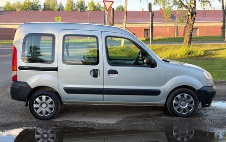 Renault Kangoo II рестайлинг, 2008 год, 485 000 рублей, 2 фотография