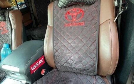 Toyota Land Cruiser 200, 2021 год, 10 500 000 рублей, 9 фотография