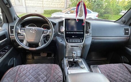 Toyota Land Cruiser 200, 2021 год, 10 500 000 рублей, 19 фотография