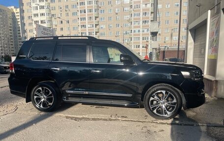 Toyota Land Cruiser 200, 2021 год, 10 500 000 рублей, 25 фотография