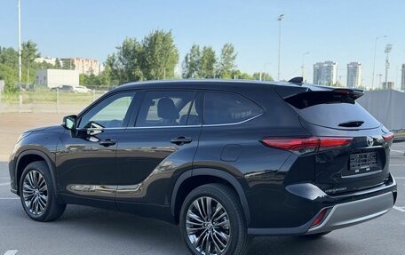 Toyota Highlander, 2026 год, 5 250 000 рублей, 4 фотография