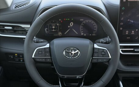 Toyota Highlander, 2026 год, 5 250 000 рублей, 22 фотография