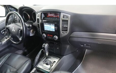Mitsubishi Pajero IV, 2014 год, 2 249 000 рублей, 5 фотография