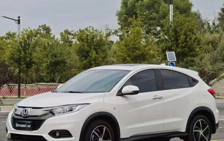 Honda Vezel, 2022 год, 1 400 000 рублей, 4 фотография