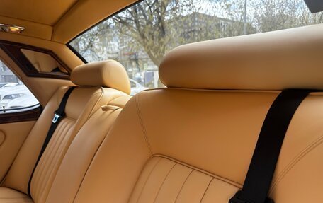 Rolls-Royce Silver Spirit Mark III, 1991 год, 5 000 000 рублей, 13 фотография