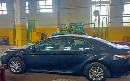 Toyota Camry, 2018 год, 1 350 000 рублей, 7 фотография