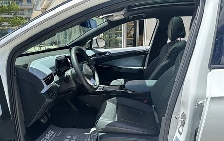 Volkswagen ID.4, 2024 год, 3 140 000 рублей, 9 фотография