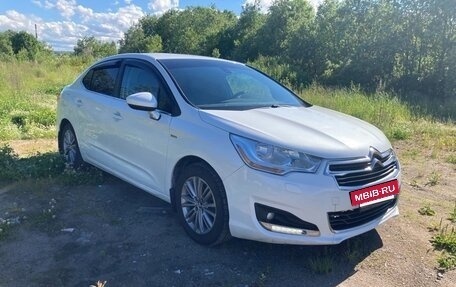 Citroen C4 II рестайлинг, 2015 год, 675 000 рублей, 3 фотография