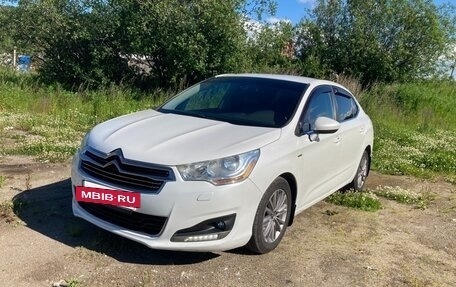 Citroen C4 II рестайлинг, 2015 год, 675 000 рублей, 2 фотография