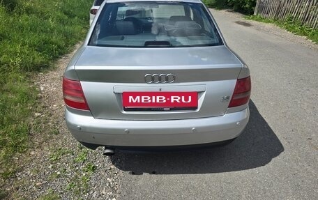 Audi A4, 2000 год, 190 000 рублей, 3 фотография