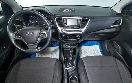 Hyundai Solaris II рестайлинг, 2018 год, 1 159 000 рублей, 11 фотография