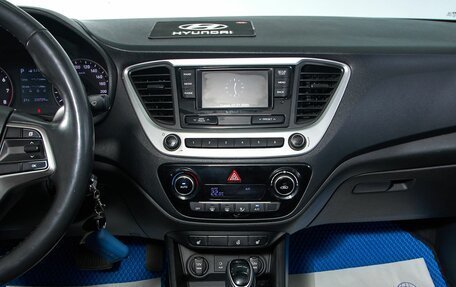 Hyundai Solaris II рестайлинг, 2018 год, 1 159 000 рублей, 15 фотография