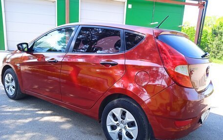 Hyundai Solaris II рестайлинг, 2013 год, 584 000 рублей, 5 фотография