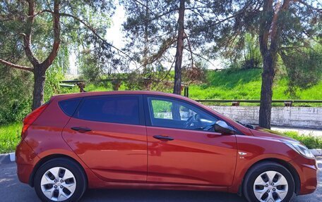 Hyundai Solaris II рестайлинг, 2013 год, 584 000 рублей, 2 фотография