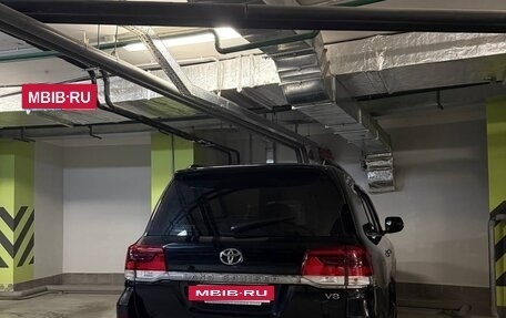 Toyota Land Cruiser 200, 2016 год, 6 199 000 рублей, 9 фотография