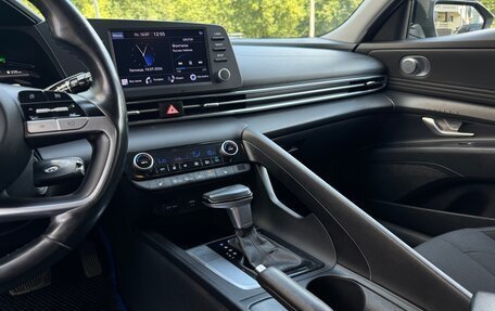 Hyundai Elantra, 2021 год, 1 750 000 рублей, 26 фотография