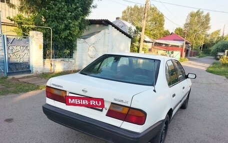 Nissan Primera II рестайлинг, 1990 год, 135 000 рублей, 8 фотография