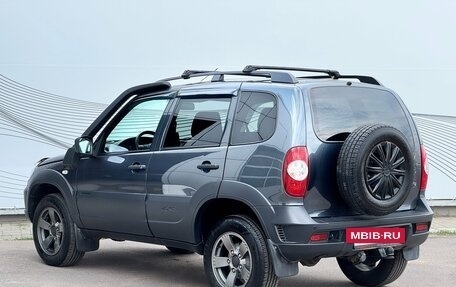 Chevrolet Niva I рестайлинг, 2020 год, 900 000 рублей, 6 фотография