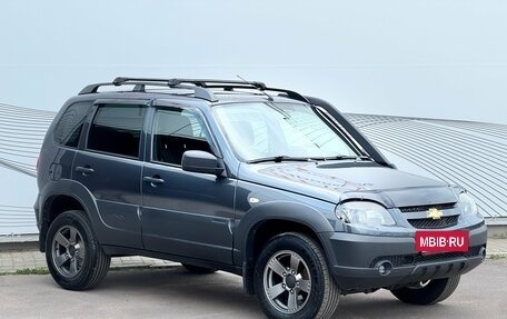Chevrolet Niva I рестайлинг, 2020 год, 900 000 рублей, 5 фотография
