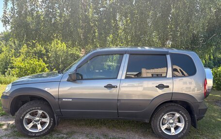 Chevrolet Niva I рестайлинг, 2018 год, 780 000 рублей, 17 фотография