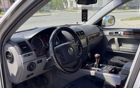 Volkswagen Touareg III, 2005 год, 380 000 рублей, 3 фотография