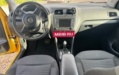 Volkswagen Polo VI (EU Market), 2011 год, 670 000 рублей, 12 фотография