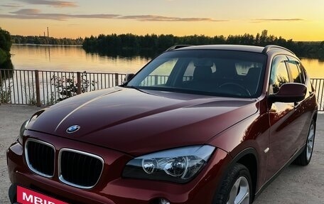 BMW X1, 2011 год, 1 098 000 рублей, 2 фотография