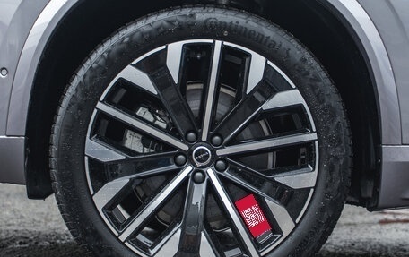 Volvo XC90 II рестайлинг, 2025 год, 9 000 000 рублей, 11 фотография