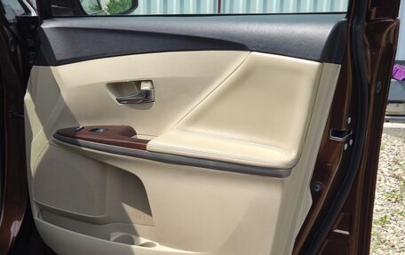 Toyota Venza I, 2014 год, 2 000 000 рублей, 29 фотография