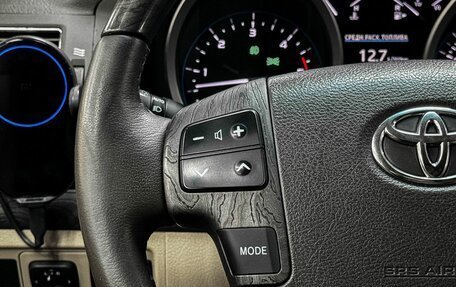 Toyota Land Cruiser 200, 2013 год, 4 599 900 рублей, 12 фотография