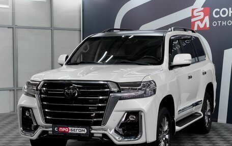 Toyota Land Cruiser 200, 2013 год, 4 599 900 рублей, 3 фотография