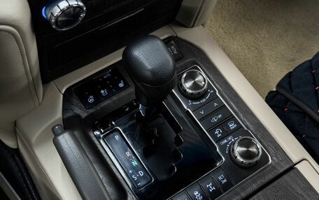 Toyota Land Cruiser 200, 2013 год, 4 599 900 рублей, 14 фотография