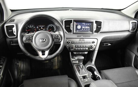 KIA Sportage IV рестайлинг, 2018 год, 2 299 900 рублей, 6 фотография