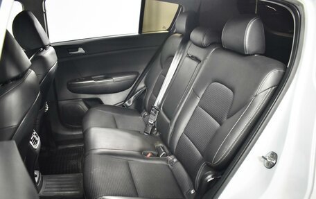 KIA Sportage IV рестайлинг, 2018 год, 2 299 900 рублей, 9 фотография