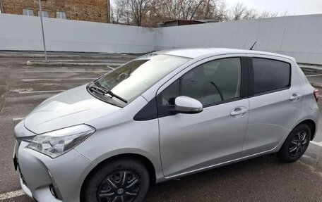 Toyota Vitz, 2019 год, 950 000 рублей, 3 фотография