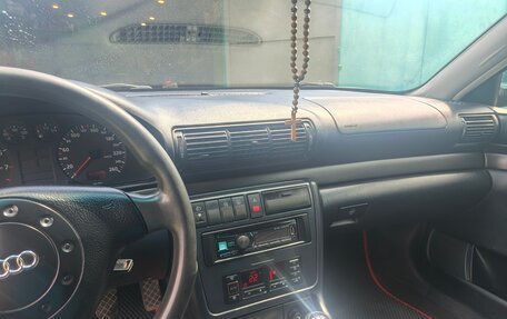 Audi A4, 1997 год, 525 000 рублей, 11 фотография