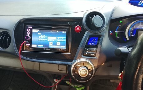 Honda Insight II рестайлинг, 2009 год, 850 000 рублей, 3 фотография