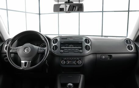 Volkswagen Tiguan I, 2013 год, 1 379 000 рублей, 7 фотография