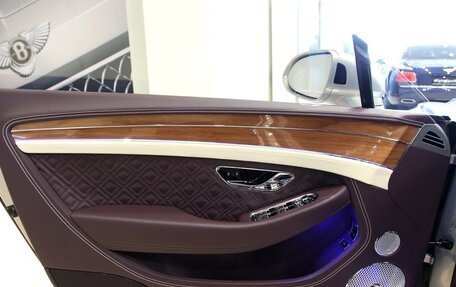 Bentley Continental GT III, 2020 год, 21 500 000 рублей, 9 фотография