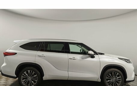 Toyota Highlander, 2026 год, 5 790 000 рублей, 4 фотография