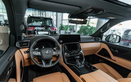 Lexus LX, 2024 год, 19 990 000 рублей, 17 фотография