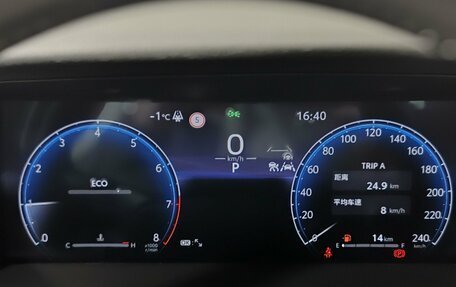 Toyota Camry, 2025 год, 5 200 000 рублей, 13 фотография