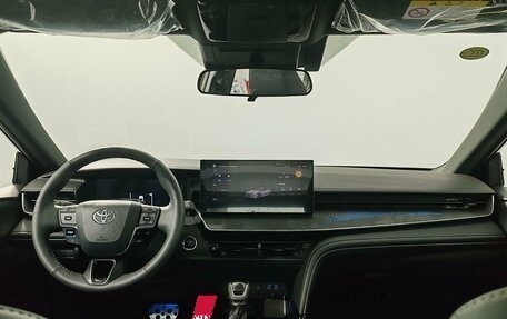 Toyota Camry, 2025 год, 5 200 000 рублей, 14 фотография