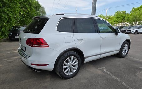 Volkswagen Touareg III, 2012 год, 1 350 000 рублей, 4 фотография