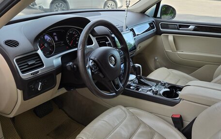 Volkswagen Touareg III, 2012 год, 1 350 000 рублей, 6 фотография