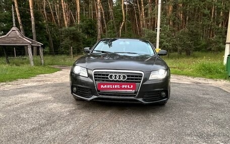 Audi A4, 2009 год, 690 000 рублей, 2 фотография
