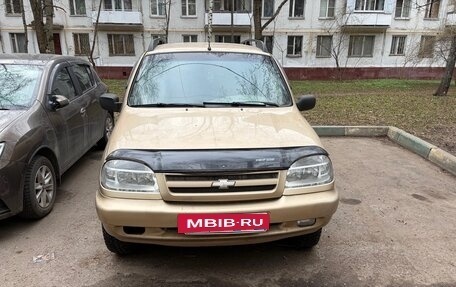 Chevrolet Niva I рестайлинг, 2006 год, 260 000 рублей, 3 фотография
