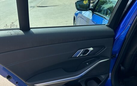 BMW 3 серия, 2020 год, 3 750 000 рублей, 15 фотография