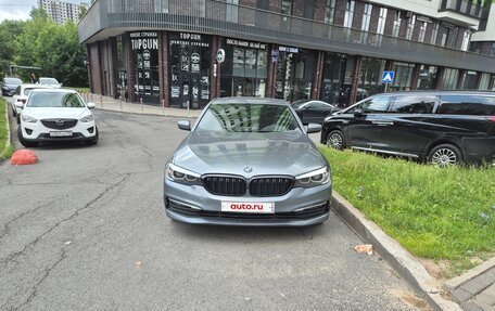 BMW 5 серия, 2018 год, 2 000 000 рублей, 9 фотография